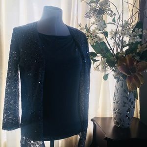 Shimmering sliver shirt and lace Cardigan
